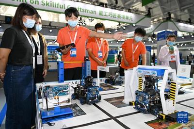 能工巧匠展絕活——世界職業院校技能大賽現場直擊